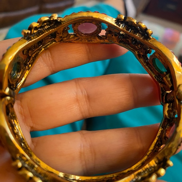 Bracelet - Picture 3 of 5